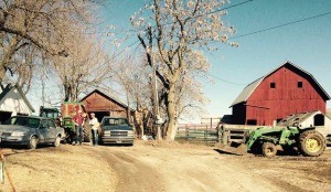 Ed Fallon talking with a farmer along the pipeline route photo: fallonforum.com