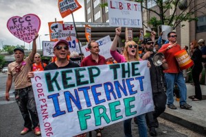 Image (2) keep-the-internet-free-300x200.jpg for post 32336