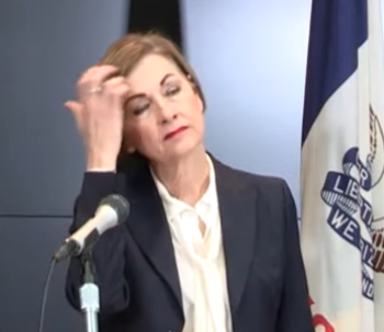 Screenshot_2020-04-06 Gov Kim Reynolds updates Iowans on the COVID-19 outbreak in Iowa (4 6 20)(6)